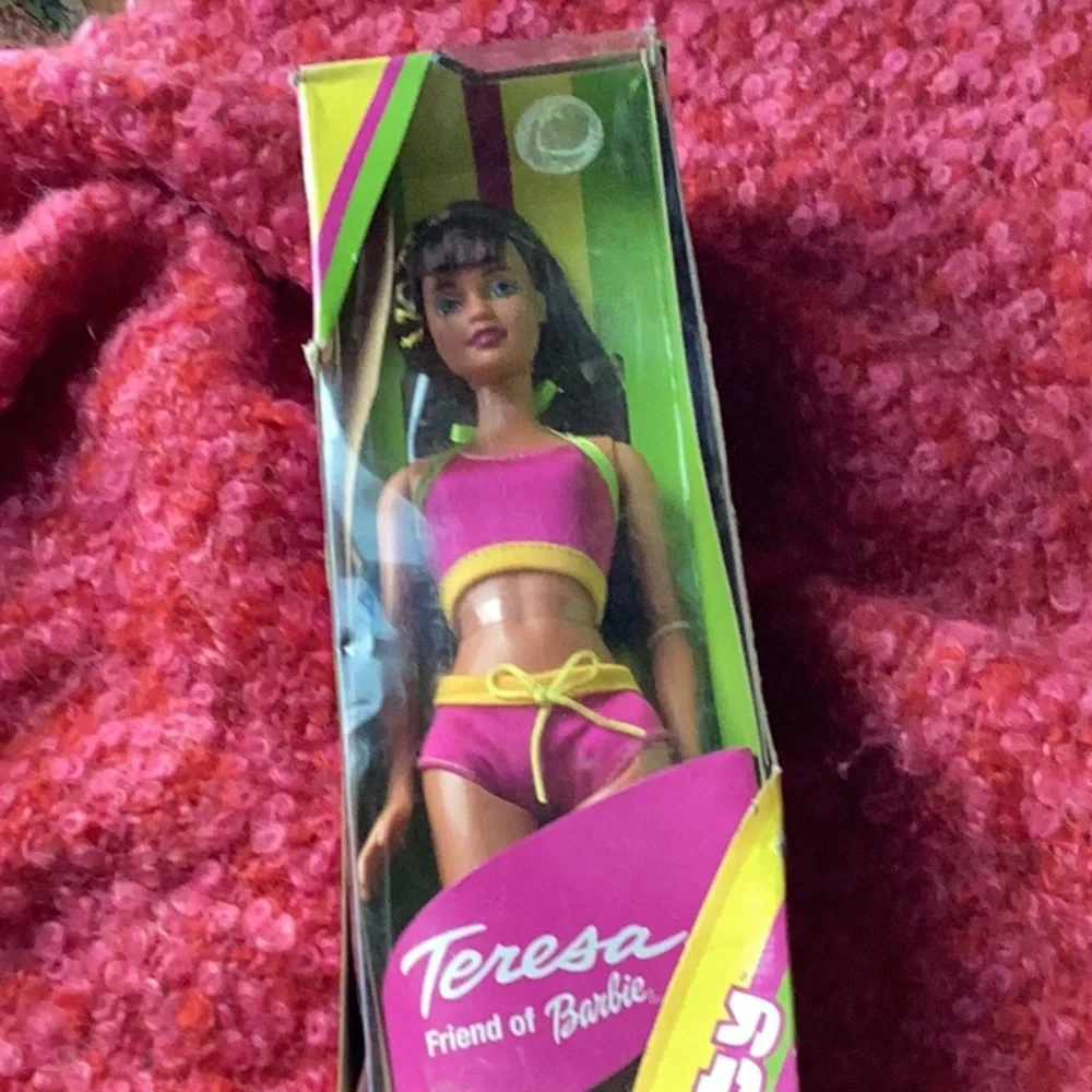 Barbie Surf City Teresa  Friend of Barbie Deadstock  🎁  Ready